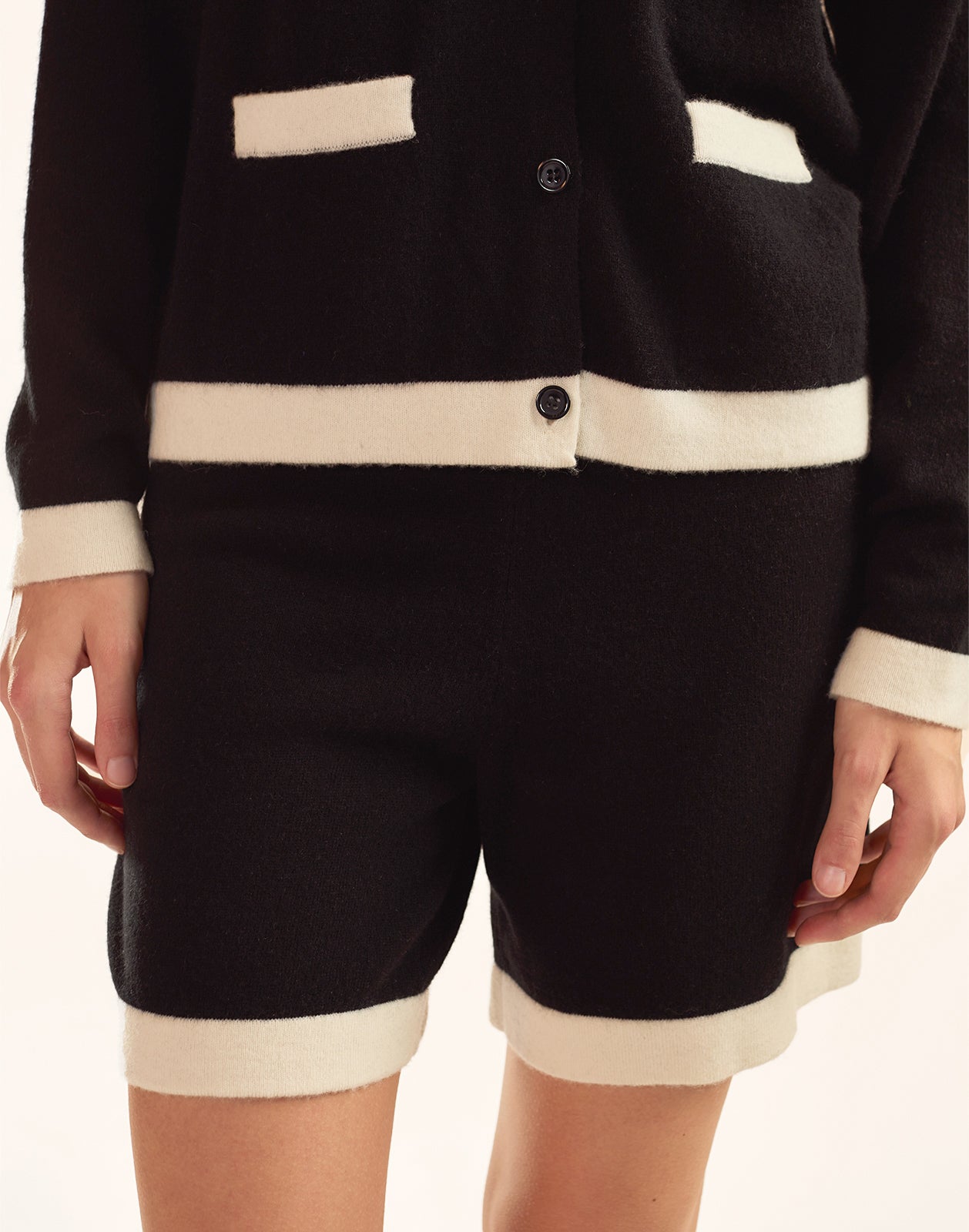 Noa Knit Shorts