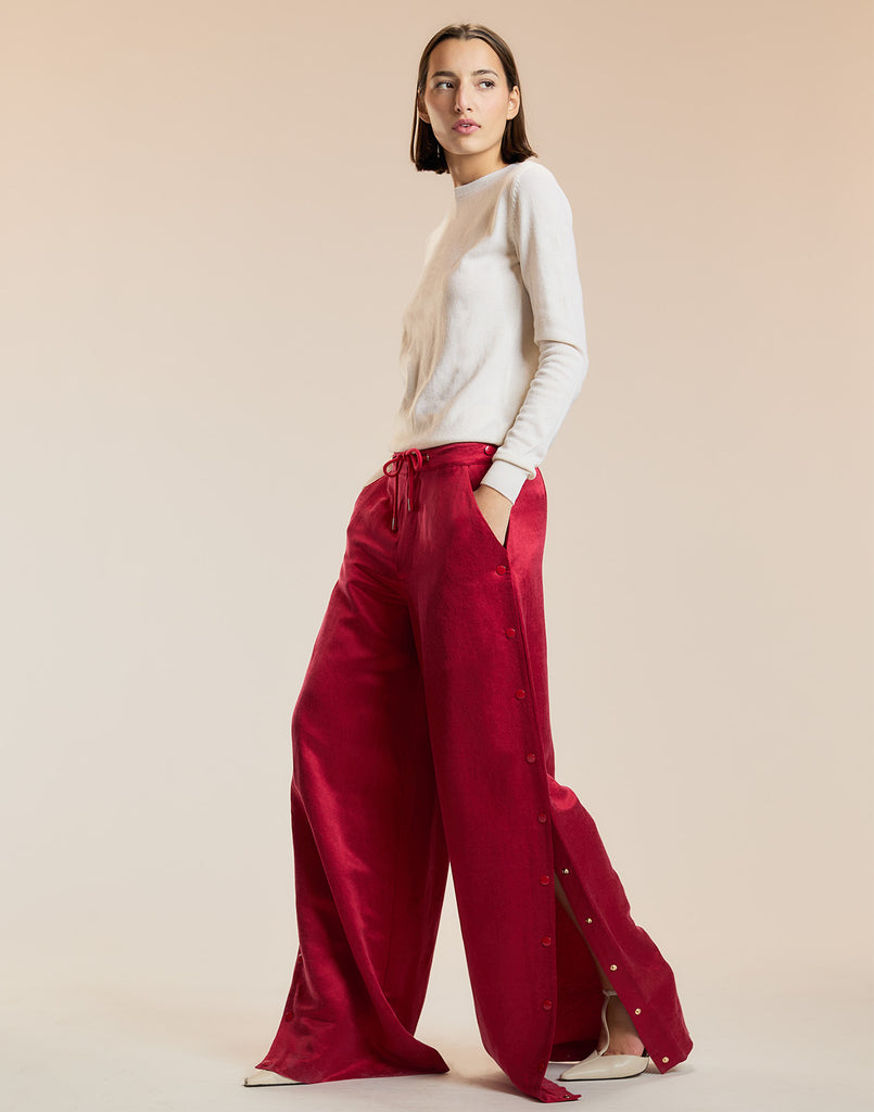 Wide Leg Snaps Pants in Red 