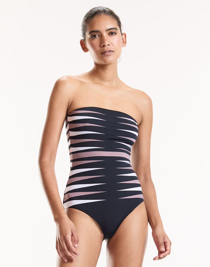 Black Strapless Abstract Stripe One-Piece Swimsuit