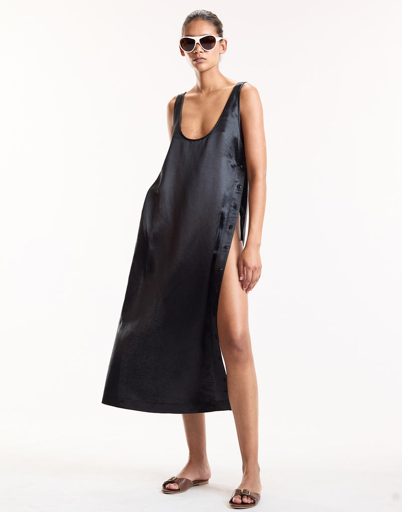 Breakaway Snap Dress