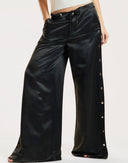 Breakaway Snap Pant