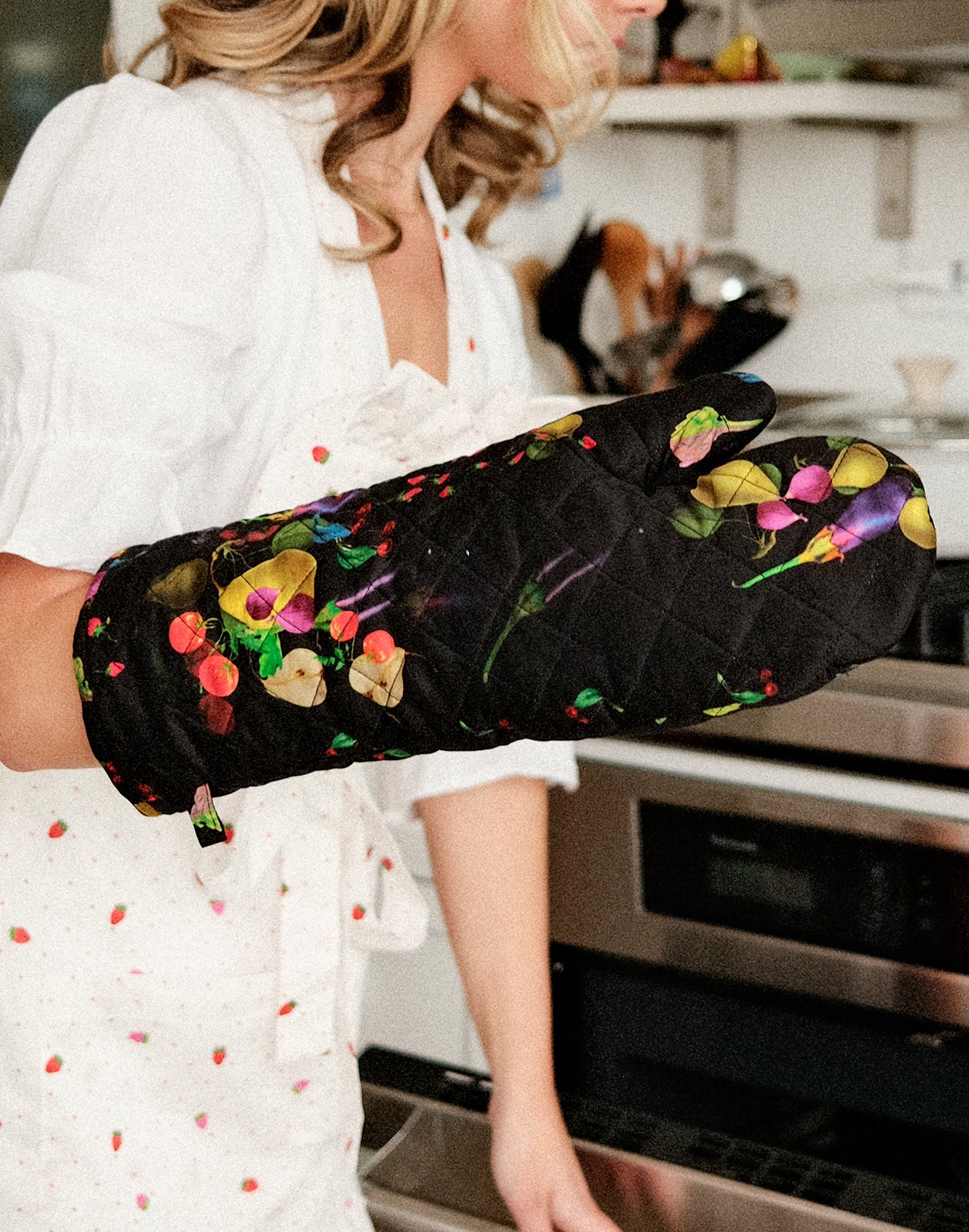 CR x Kit Quilted Oven Mitt