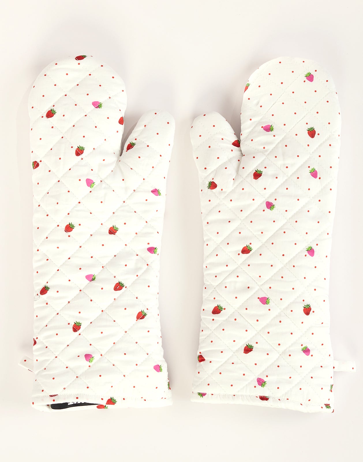 CR x Kit Quilted Oven Mitt – Cynthia Rowley