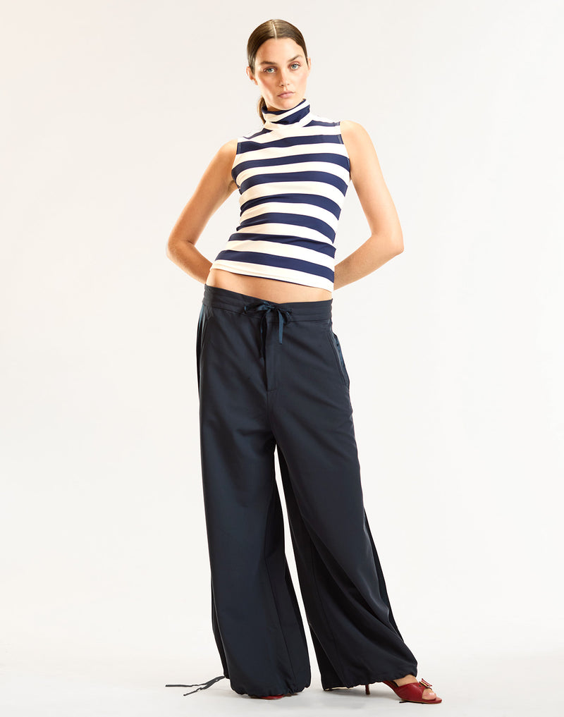 Sutton Sleeveless Turtleneck