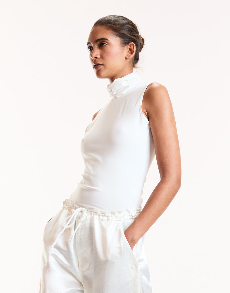 White Sleeveless Fitted Turtleneck 