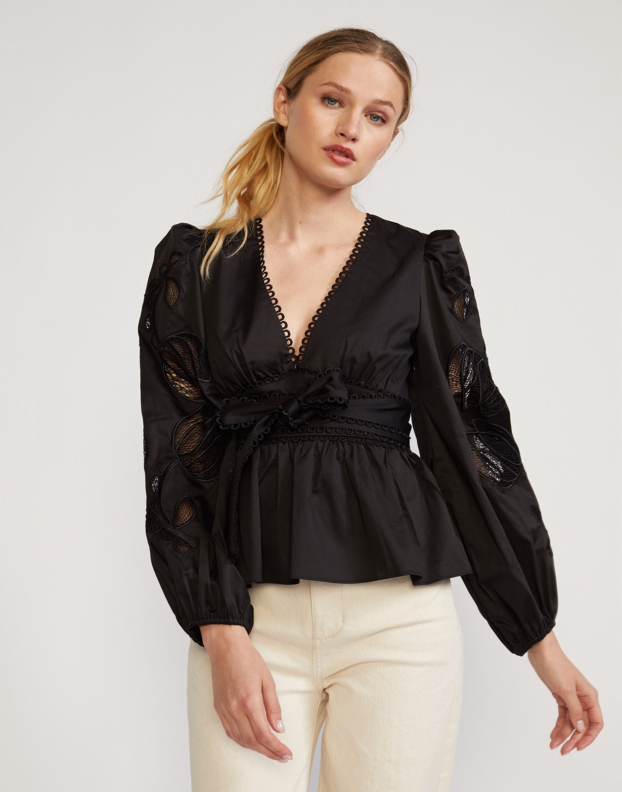 Tulip Embroidered Blouse – Cynthia Rowley