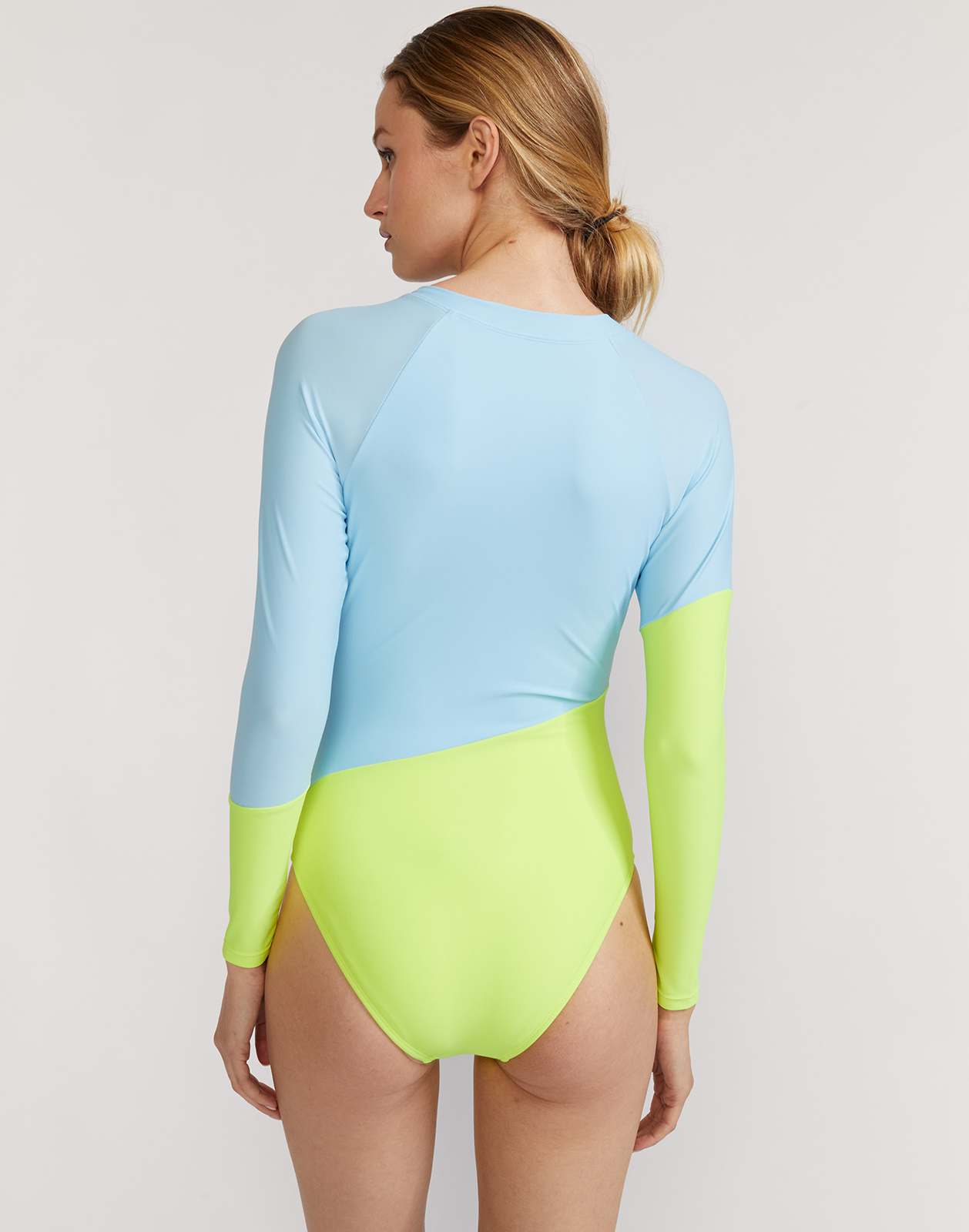 Stylish Cynthia Rowley Floral Patchwork Swimsuit 3X